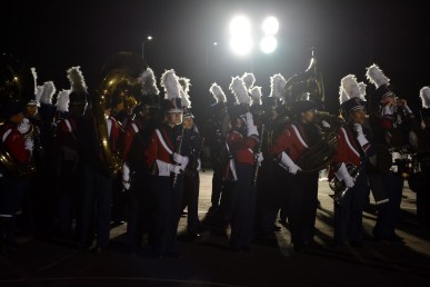 American High School’s marching band has a quick run-through before performing their last show. Putting on their game-faces, they walked out confidently onto the field. “A lot of us put our whole hearts into our last performance,” junior Kate Beddingfield said.