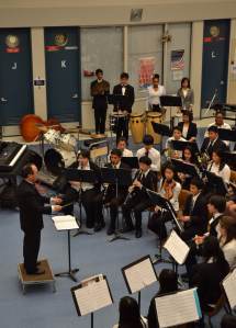 Music and choir teacher Mr. Wong conducts one of the first of many numbers performed by the Concert Band. The student performers poured all their efforts into the production as the music echoed around the entirety of the rotunda. “Each instrument gives me an adrenaline rush, like when I’m playing mallets and I’m able to play some 16th note run well,” Hsiao said. “Or when I’m playing violin and there’s a note I’m holding out that’s perfectly in tune that fits amazingly with the rest of the band!”