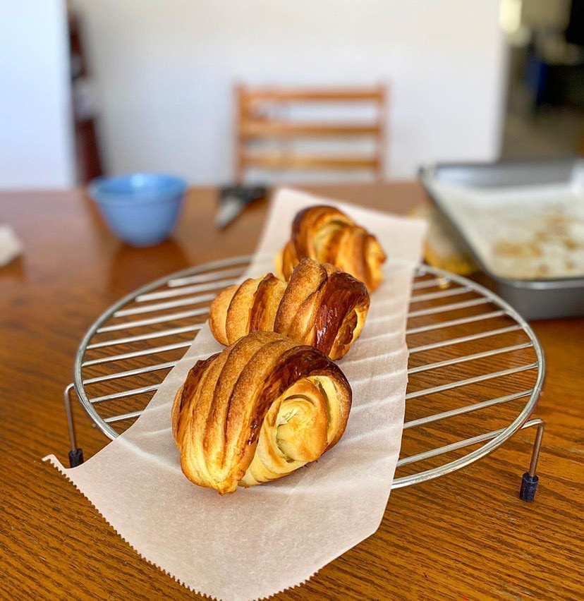 This image has an empty alt attribute; its file name is photo-2.jpg