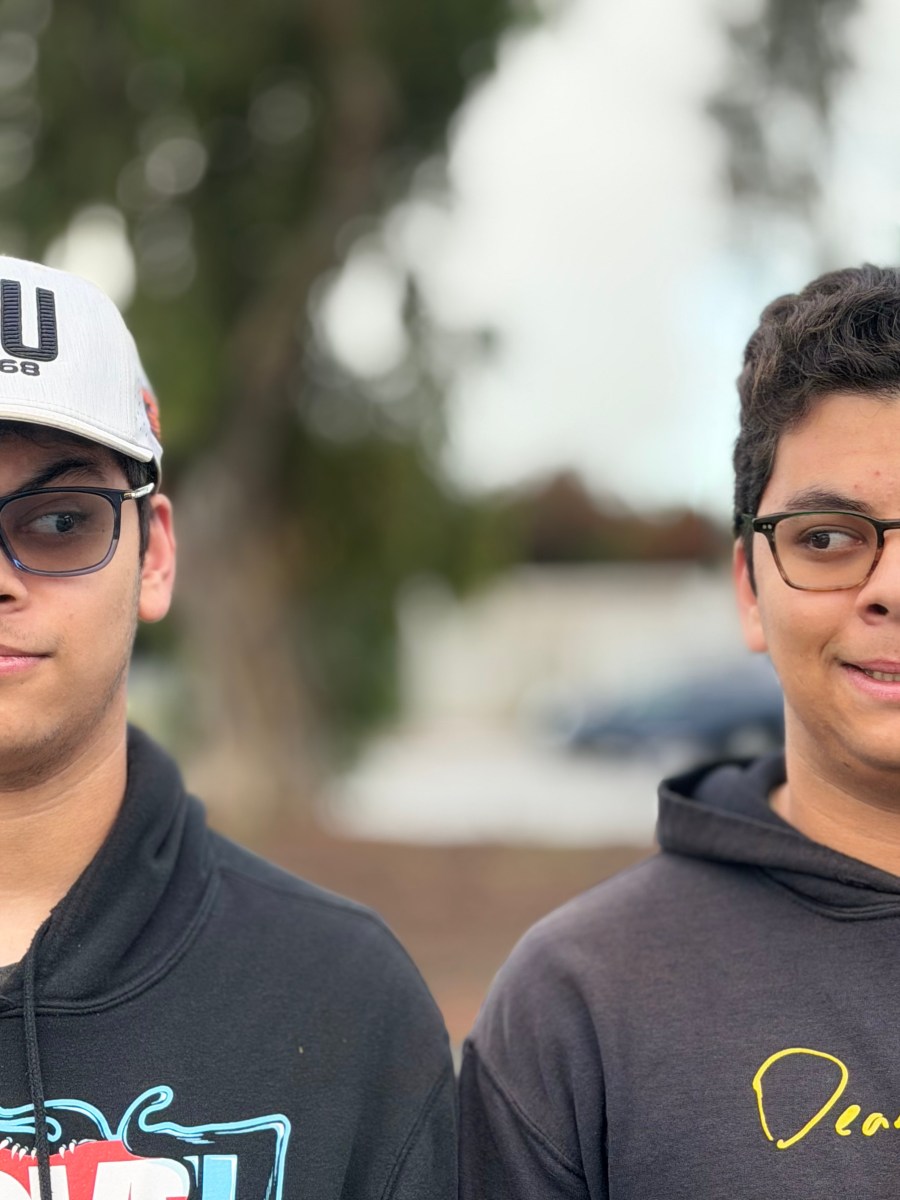 Same DNA, different stories 