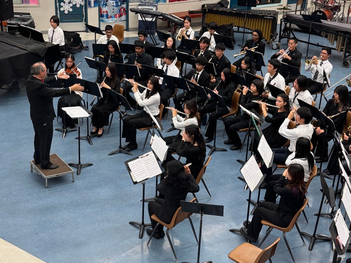 AHS musicians set the stage for the holiday&nbsp;season